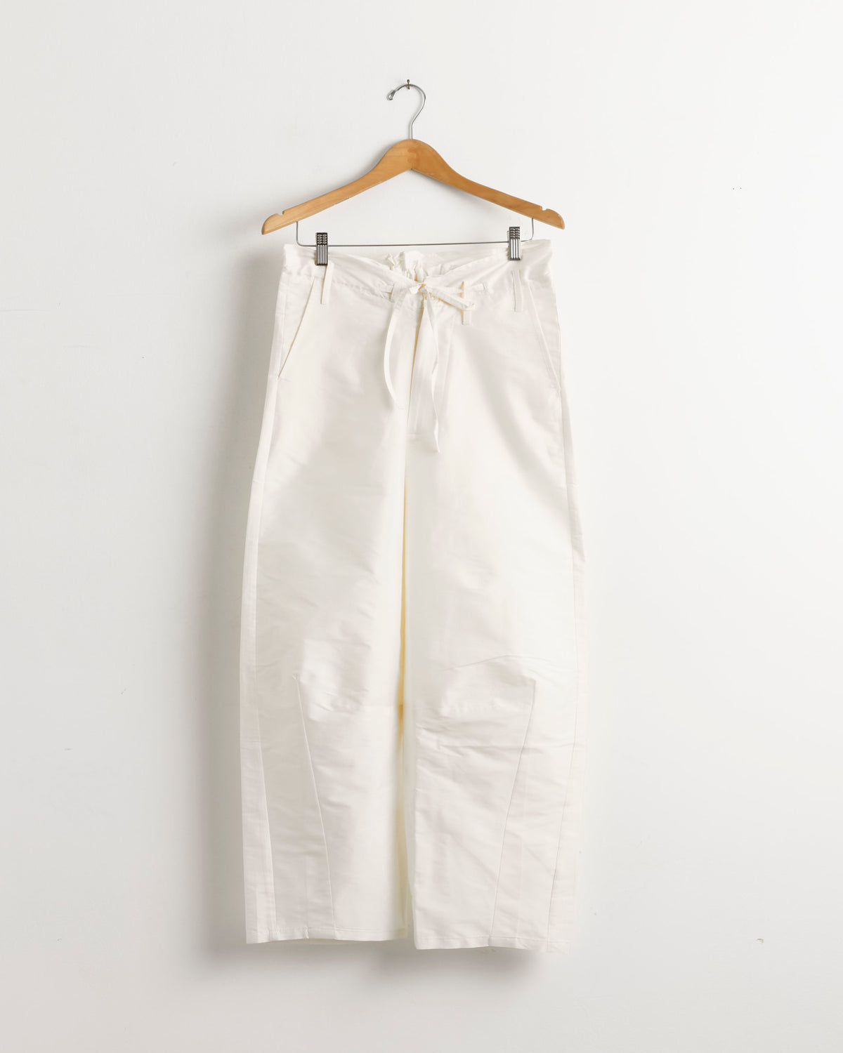 Techno Taffeta Barrel Pant in Pearl - Pearl / 2 (295583)