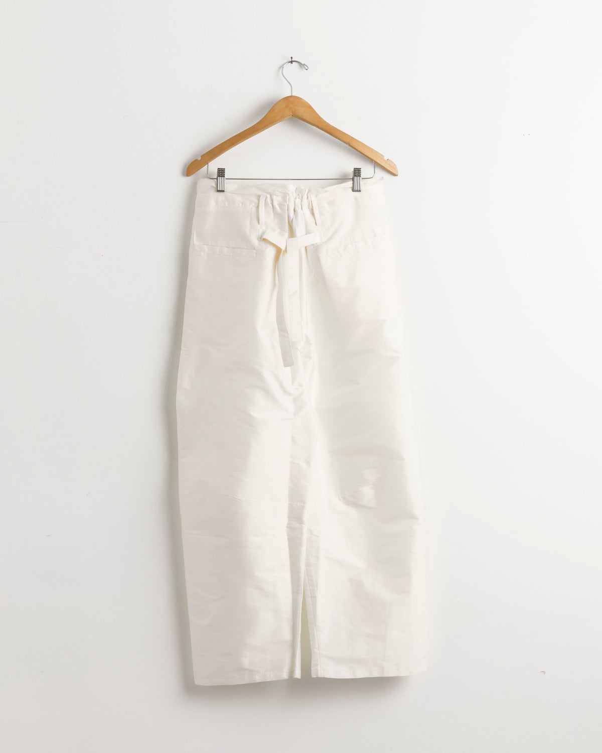 Techno Taffeta Barrel Pant in Pearl - Pearl / 2 (295583)