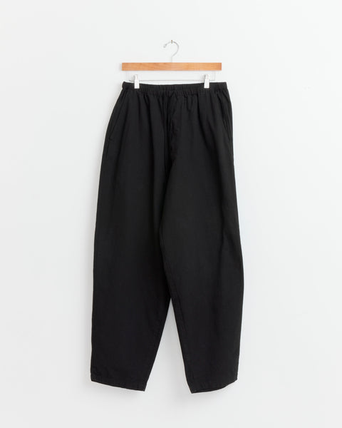 Cotton Duck Tapered Pant in Black