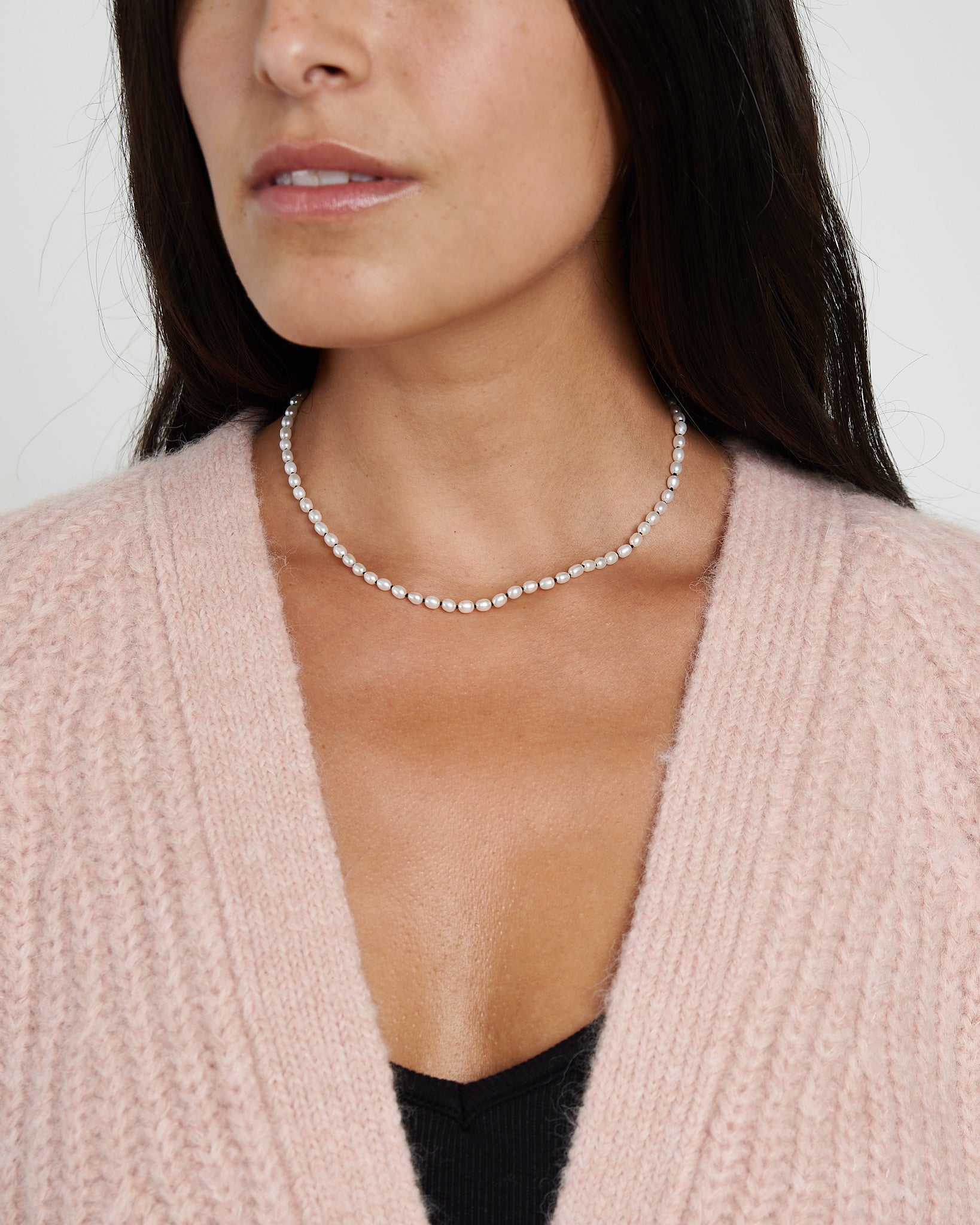 Tiny Collar in Pearl