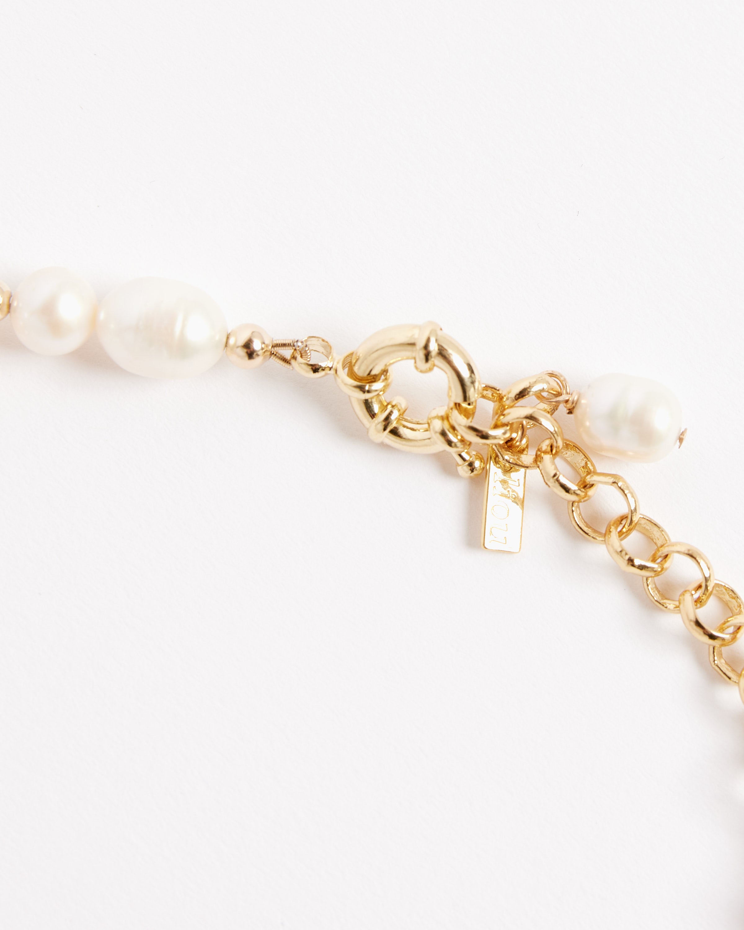 Kaia Necklace in Pearl/Gold