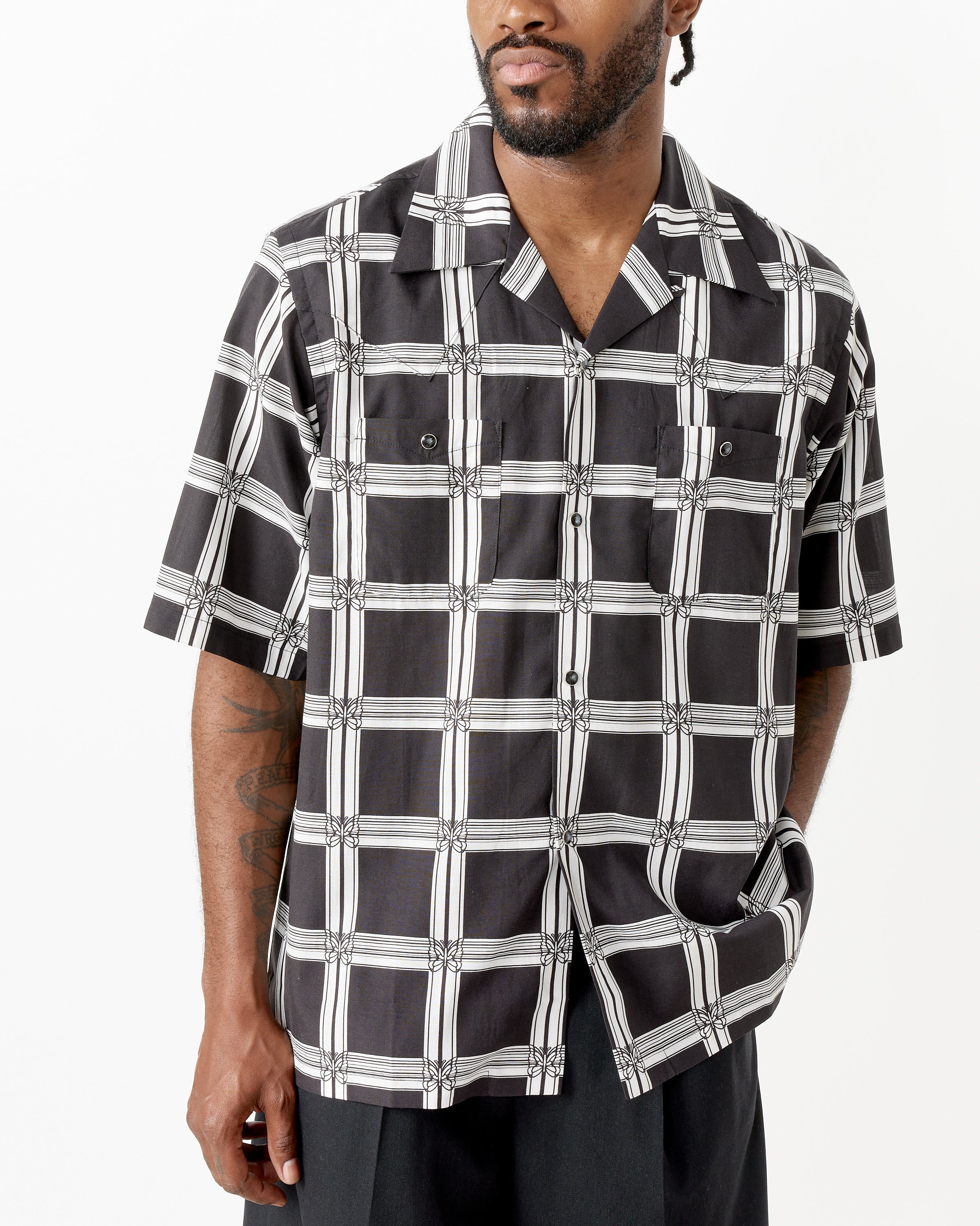 Cowboy One-Up SS Shirt in Black in Blue