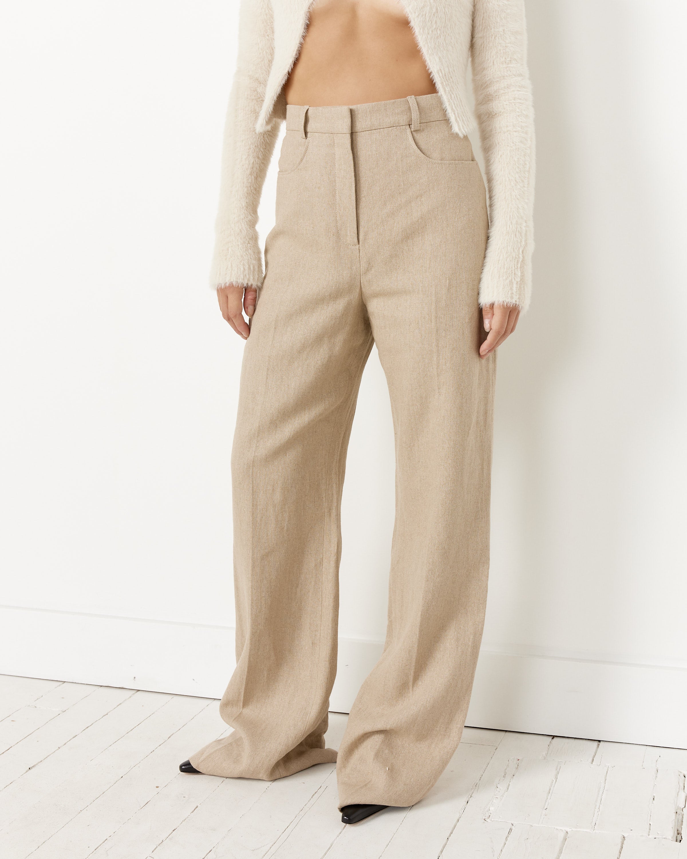 Le Pantalon Sauge Trouser in Beige