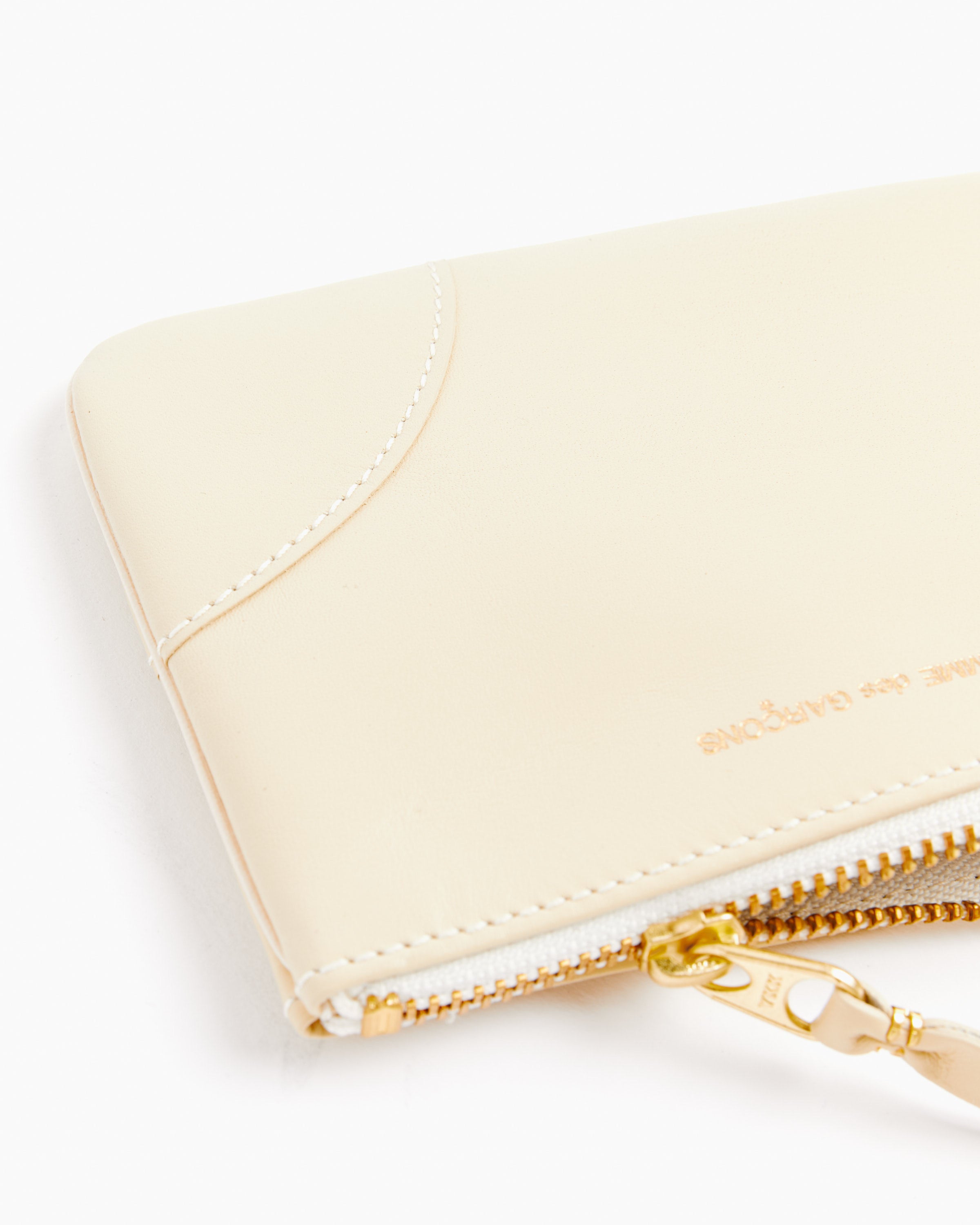 Classic Zip Pouch in Off White
