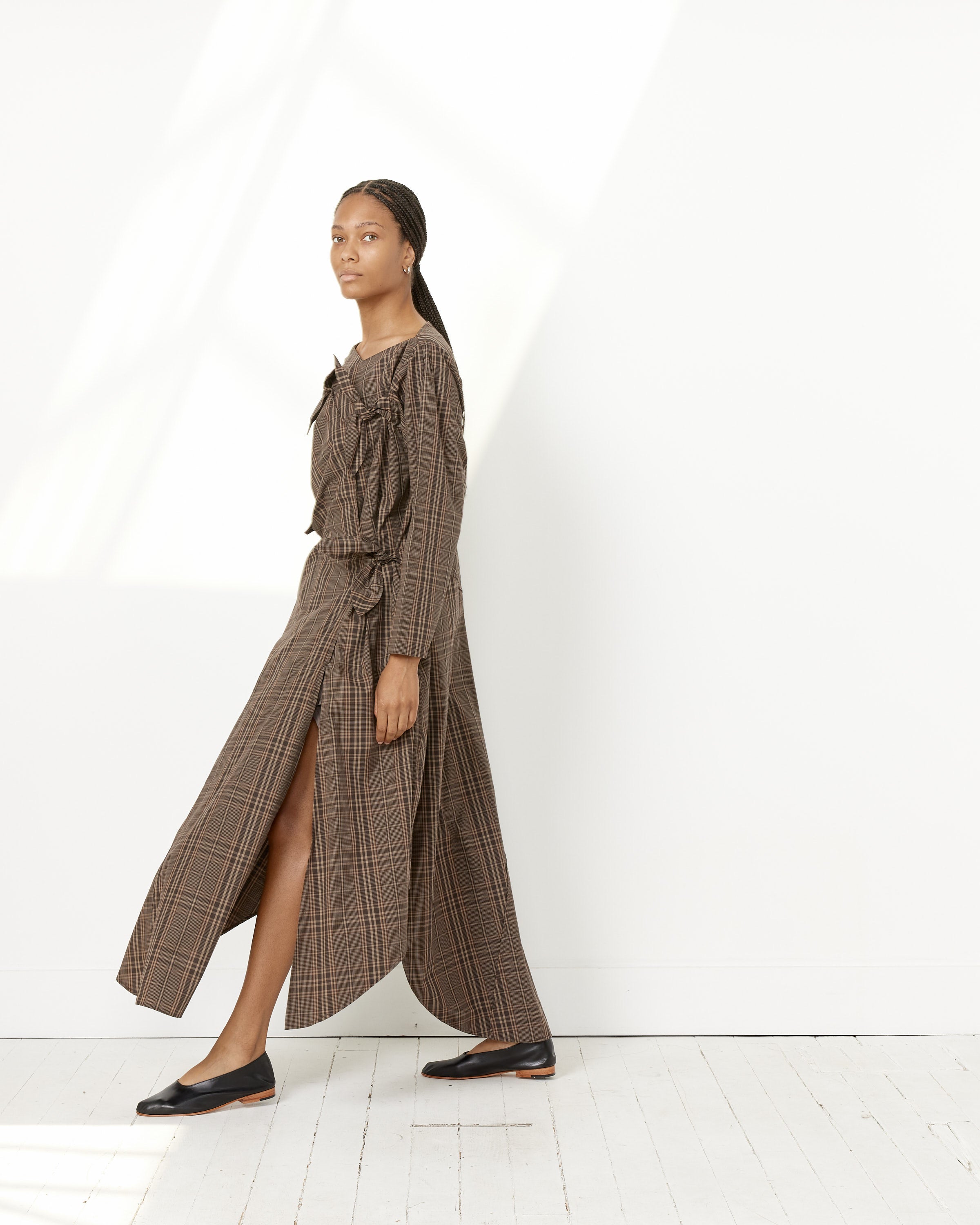 japanese dress with slits on both sides Slit Detail Japanese-Inspired Maxi Dress (Women)