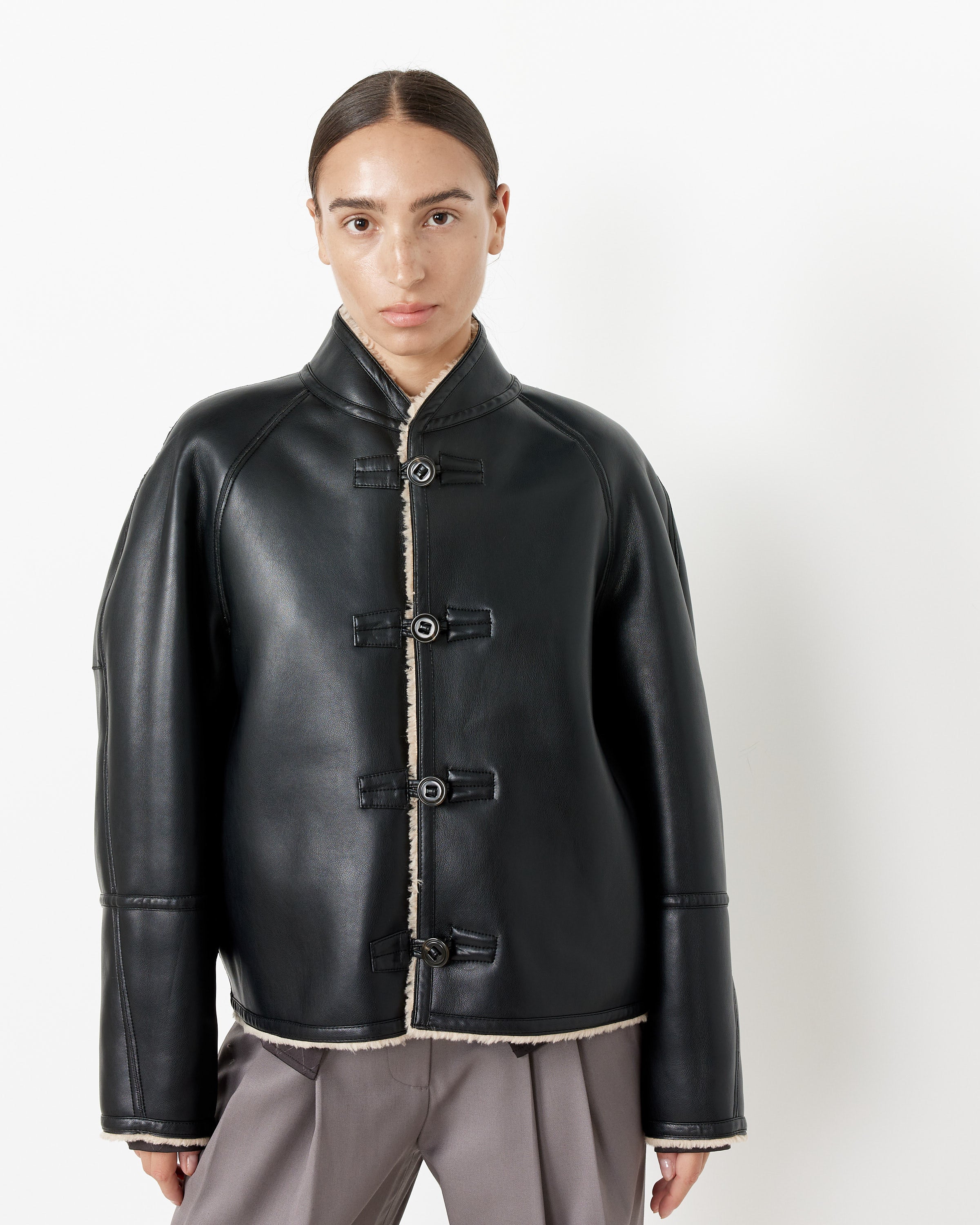 Low classic leather jacket deals