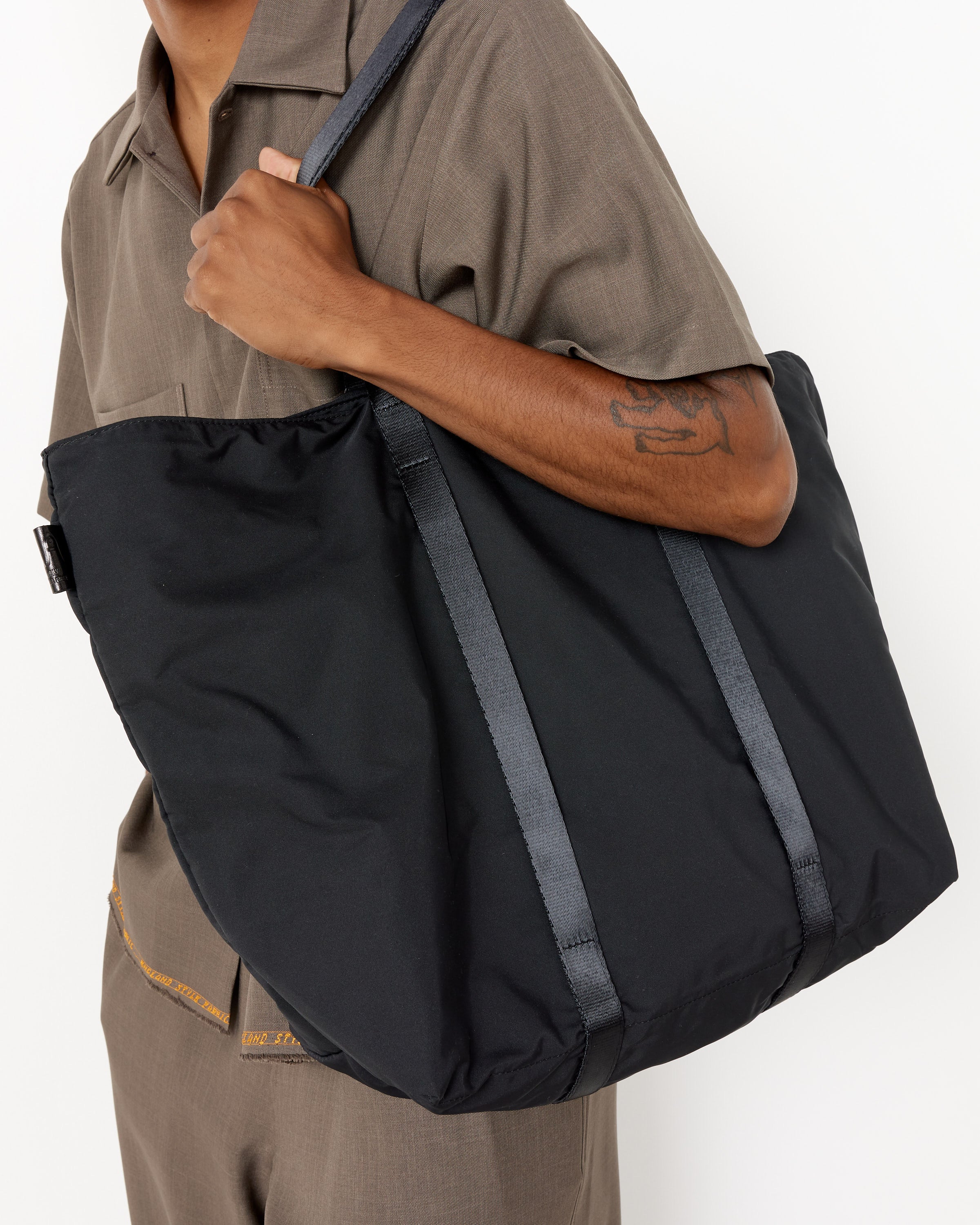 Amiacalva Gabardine Tote - Black / L (252470)