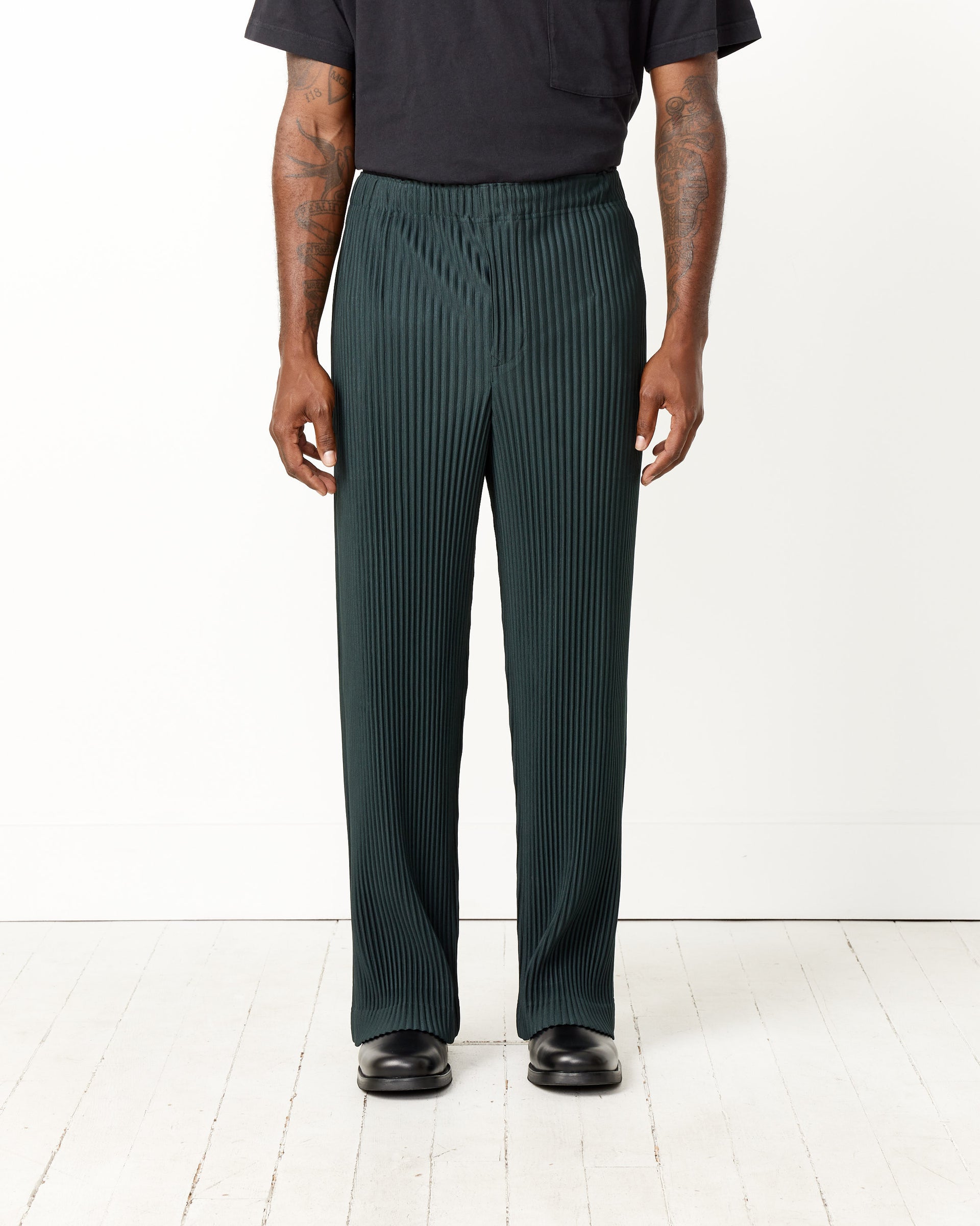 MC August Pant display picture 1