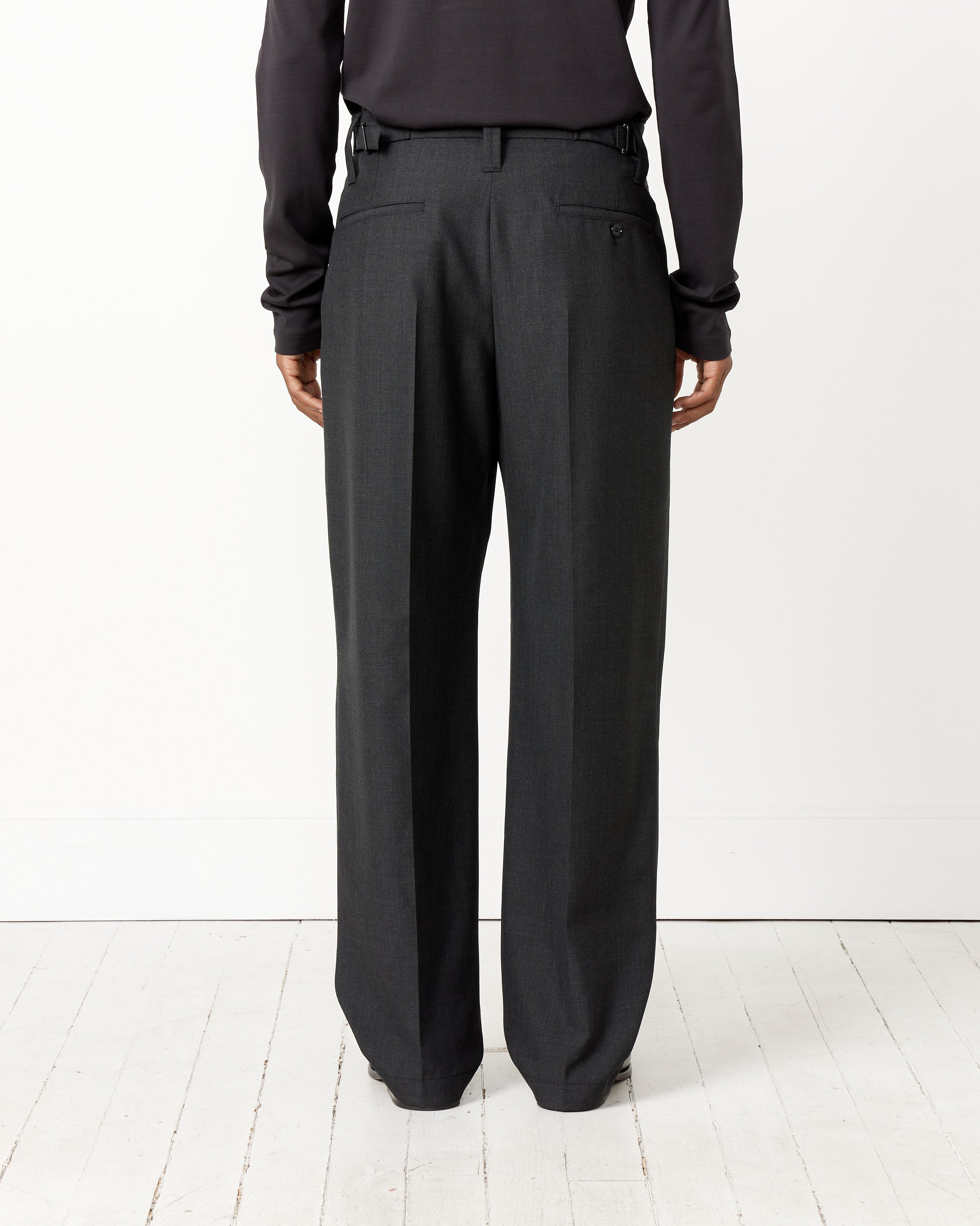 One pleat pants hot sale