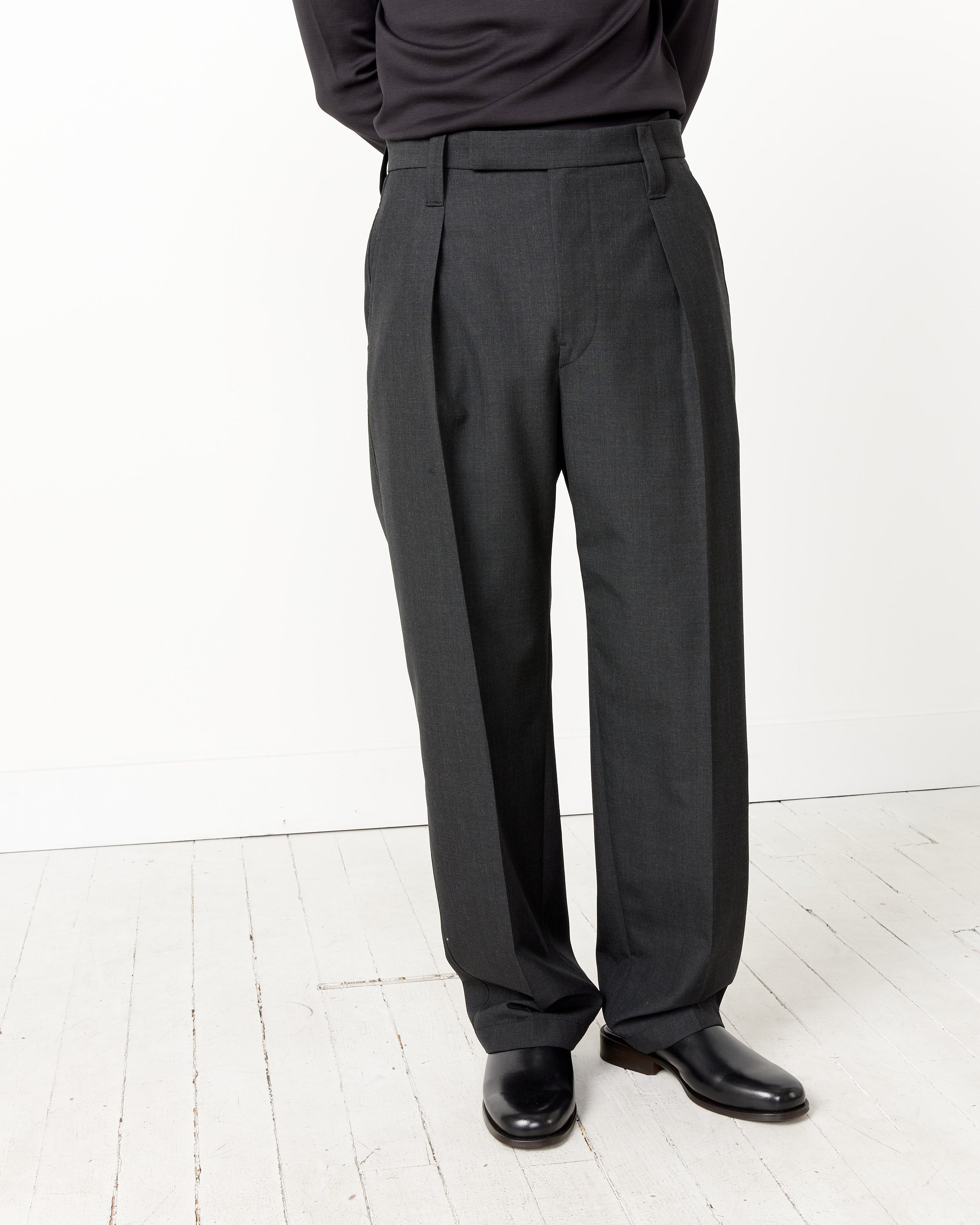 One Pleat Pant