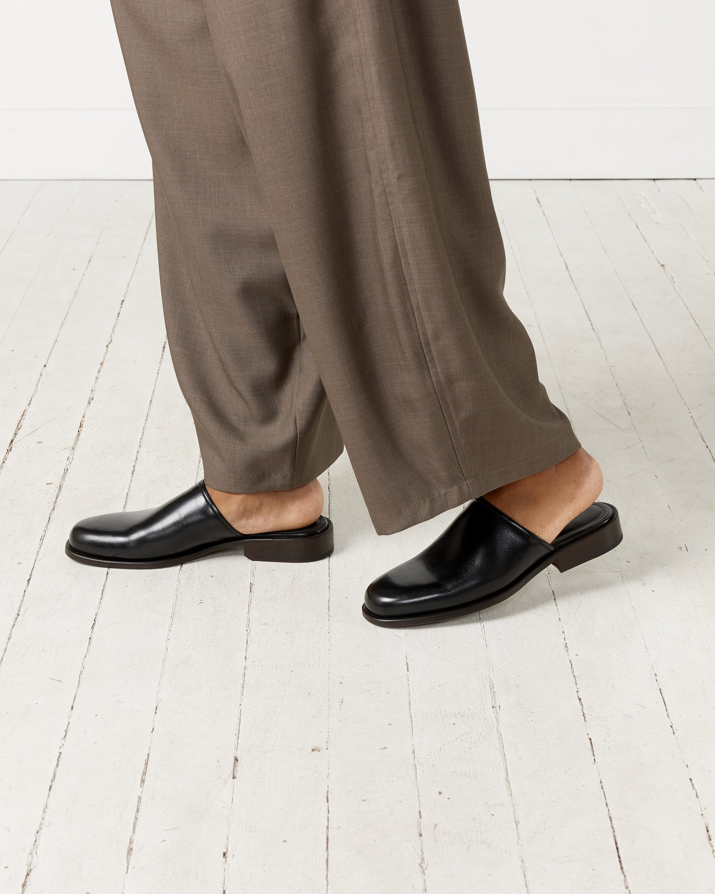 Square Mule in Black