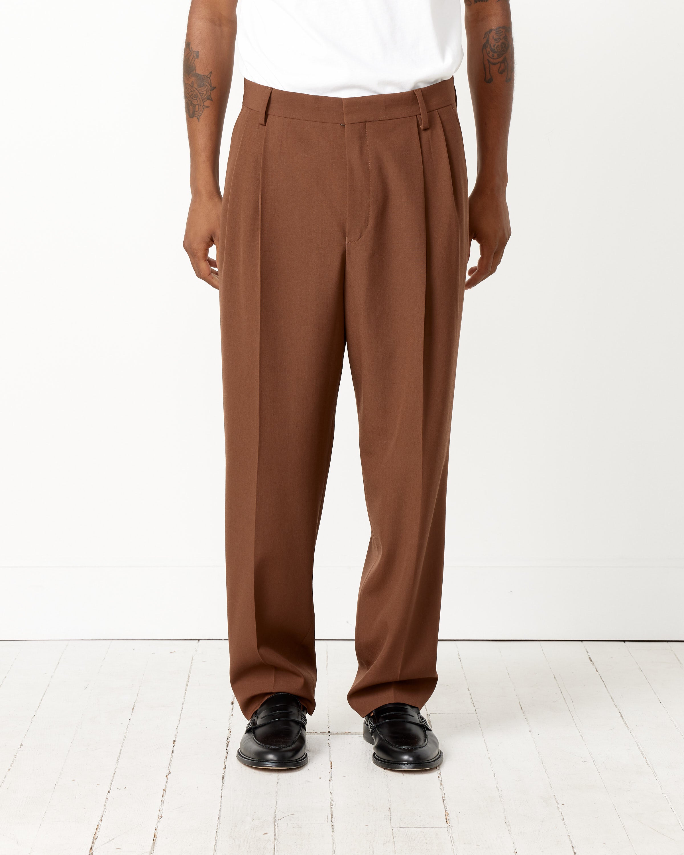 Double-Pleated Suiting Pant
